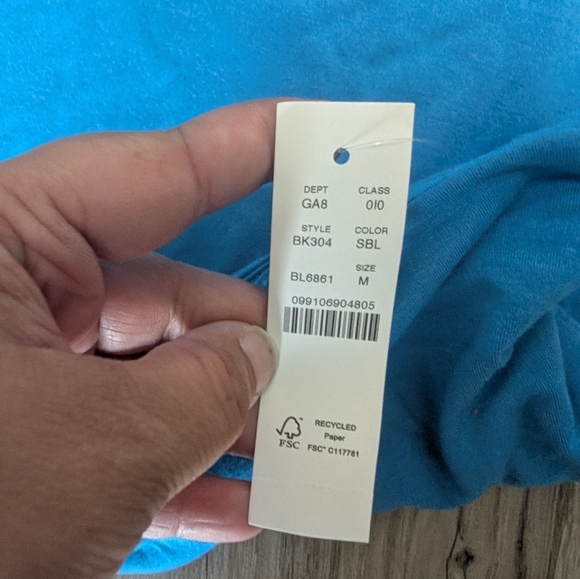 NWT, J. Crew Size Medium, Form Knit High Neck‎ Cutaway Tank Top, Sail Blue - Picture 4 of 6